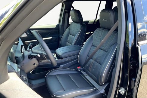 New 2026 Buick Enclave Avenir w/ Super Cruise Package image 10