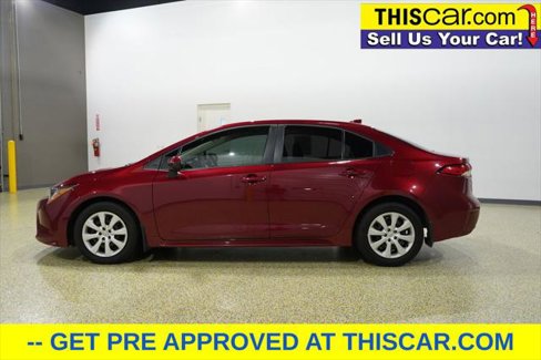 Used 2025 Toyota Corolla LE image 4