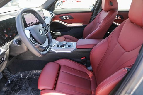 Used 2025 BMW 330i Sedan image 17