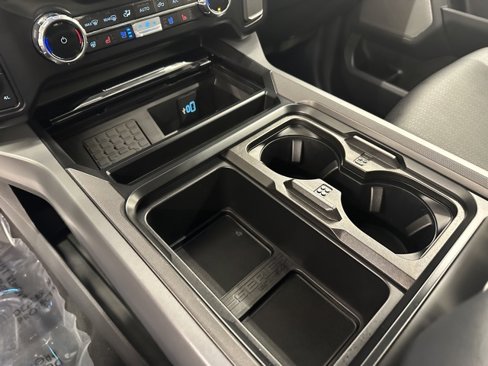 New 2026 Ford F250 Lariat image 38