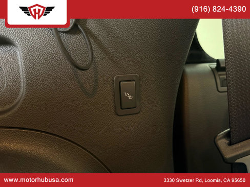 Used 2011 Chevrolet Tahoe LTZ image 56