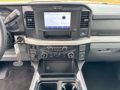Used 2025 Ford F250 XLT w/ 360-Degree Camera Package image 18