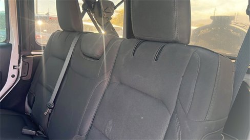 Used 2022 Jeep Wrangler Unlimited Sport image 19