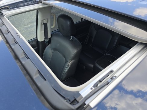Used 2021 INFINITI QX80 Luxe image 3