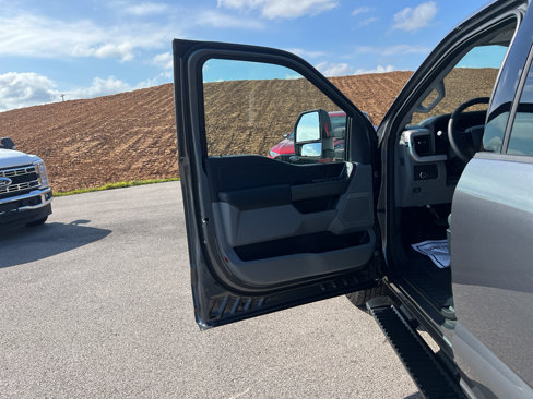 New 2026 Ford F250 XLT w/ XLT Premium Package image 16