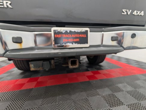 Used 2014 Nissan Frontier SV w/ SV Value Truck Package image 12
