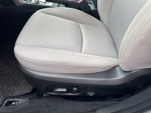 Used 2018 Subaru Forester 2.5i Premium w/ All-Weather Package image 14