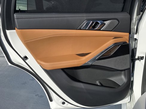 New 2026 BMW X6 M60i w/ Executive Package image 13