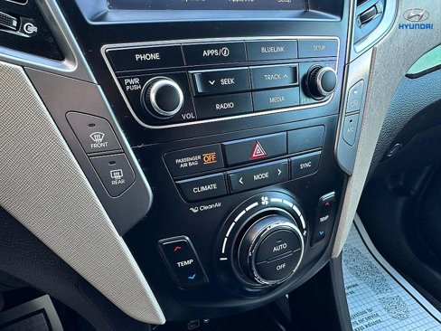 Used 2017 Hyundai Santa Fe Sport image 24