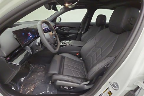 New 2026 BMW 530i xDrive image 12