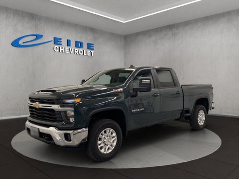 New 2026 Chevrolet Silverado 3500 LT w/ All Star Edition image 7