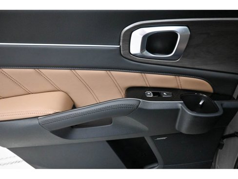 New 2026 Kia Sorento SX Prestige image 11