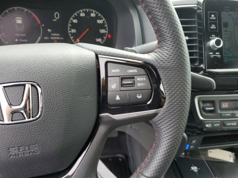 Certified 2025 Honda Ridgeline Black Edition image 18