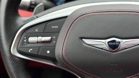 Used 2024 Genesis GV70 2.5T w/ Sport Prestige Package image 27