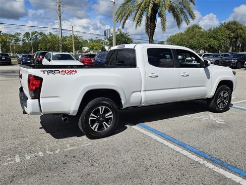 Used 2018 Toyota Tacoma TRD Sport image 13