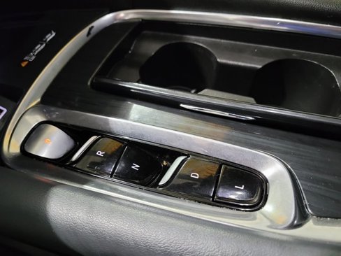Used 2022 Buick Enclave Premium image 35