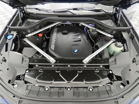 New 2026 BMW X7 xDrive40i w/ Executive Package image 30