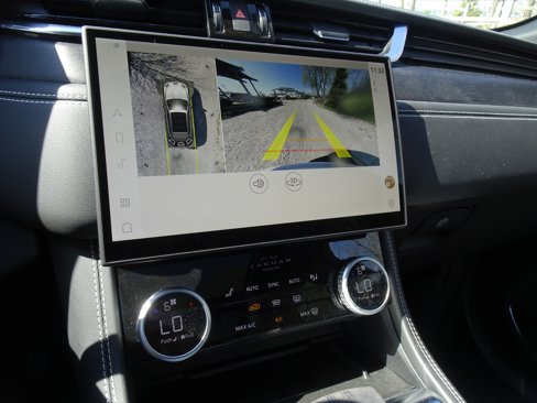 New 2026 Jaguar F-PACE R-Dynamic S image 25
