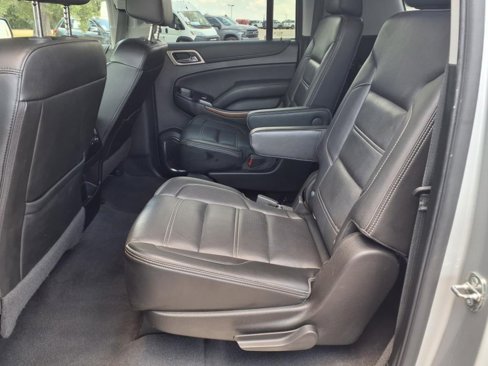 Used 2020 GMC Yukon XL Denali image 9