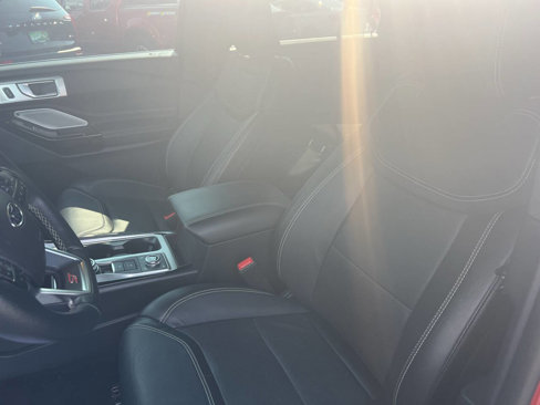 Used 2022 Ford Explorer ST w/ Equipment Group 401A image 15