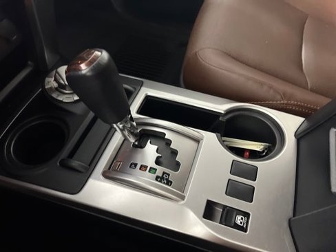 Used 2022 Toyota 4Runner Limited image 17