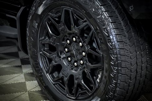 New 2025 GMC Hummer EV 2X w/ LPO, Sport Package image 3