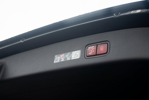 Certified 2025 Mercedes-Benz GLC 43 AMG 4MATIC image 19