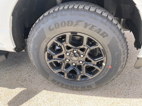 New 2025 Ford F150 Lariat image 39