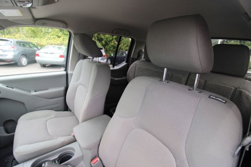 Used 2021 Nissan Frontier SV image 22
