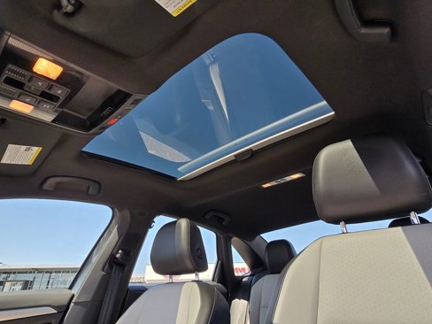 Used 2020 Volkswagen Jetta R-Line image 24
