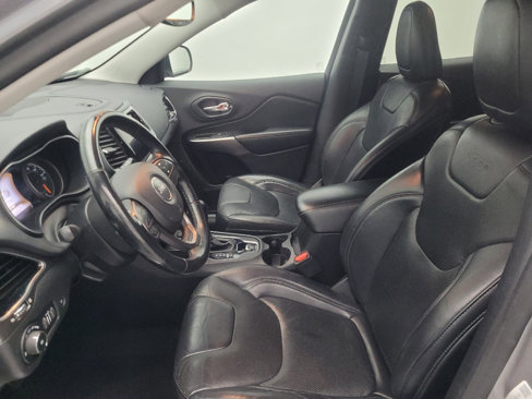 Used 2020 Jeep Cherokee Limited image 17