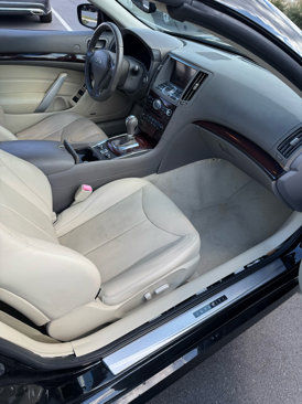Used 2010 INFINITI G37 Sport w/ Premium Pkg image 9