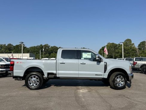 New 2026 Ford F350 Lariat image 4