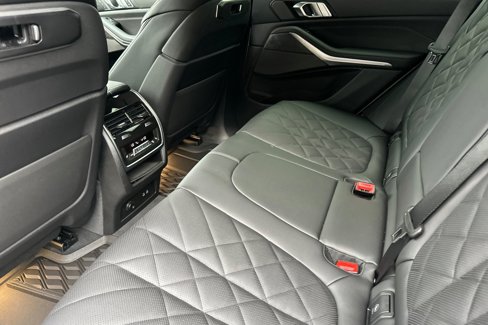 New 2026 BMW X5 xDrive40i w/ M Sport Package image 9