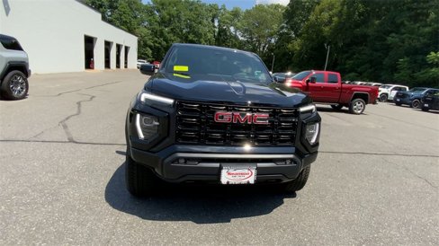 New 2025 GMC Canyon Elevation w/ Convenience Package image 3