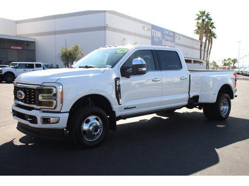 Certified 2024 Ford F350 Platinum image 28