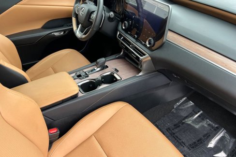 Certified 2024 Lexus RX 350h image 16
