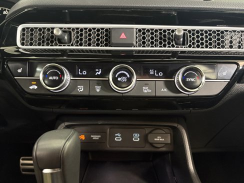 Certified 2025 Honda Civic Sport image 20