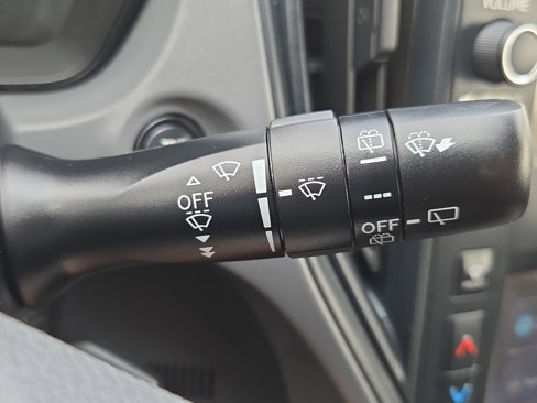 Certified 2024 Subaru Crosstrek 2.0i image 27