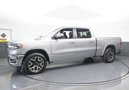 Used 2025 RAM 1500 Laramie image 2