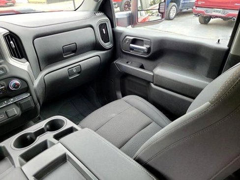 Used 2025 Chevrolet Silverado 2500 Custom image 20