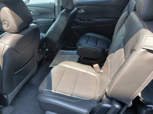 Used 2020 Chevrolet Traverse Premier image 16