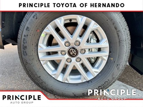 New 2026 Toyota Tundra SR5 image 9