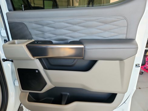 New 2026 Ford F450 Platinum image 38
