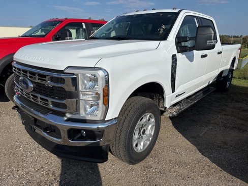 New 2026 Ford F350 4x4 Crew Cab Super Duty image 2
