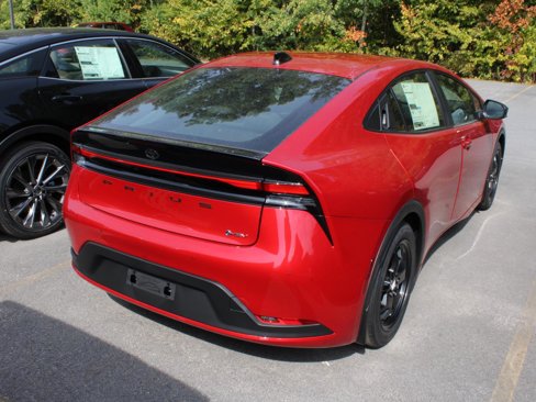New 2026 Toyota Prius LE image 4