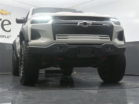 New 2026 Chevrolet Colorado ZR2 w/ ZR2 Bison Edition image 3