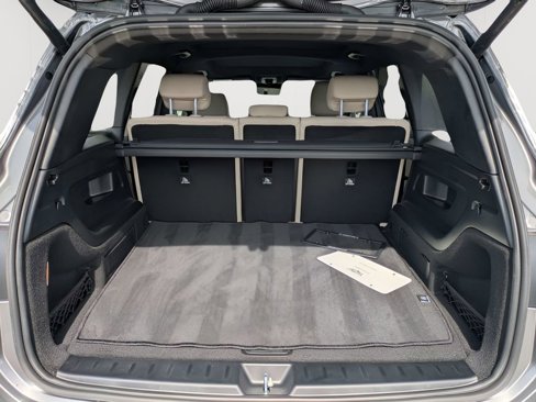 Used 2025 Mercedes-Benz GLB 250 image 12