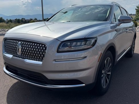 Used 2023 Lincoln Nautilus AWD w/ Premium Package image 3