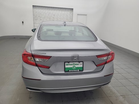 Used 2019 Honda Accord LX image 6